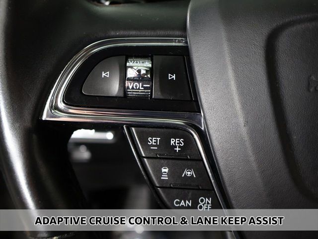 2022 Lincoln Nautilus Reserve AWD - 23046204 - 5