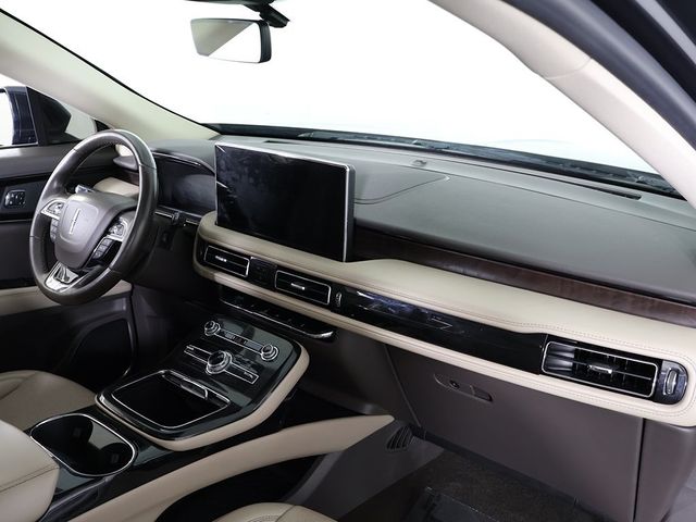 2022 Lincoln Nautilus Reserve AWD - 22887913 - 32