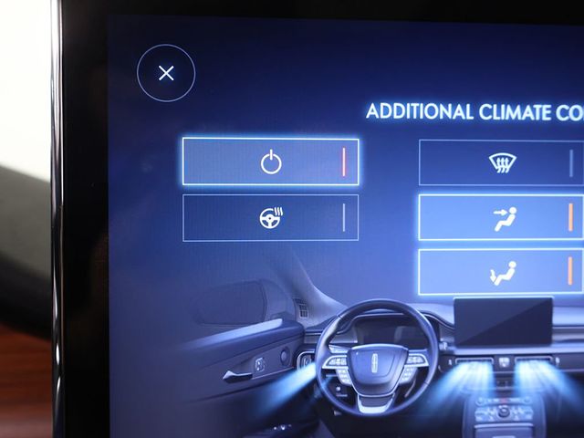 2022 Lincoln Nautilus Reserve AWD - 23025685 - 52