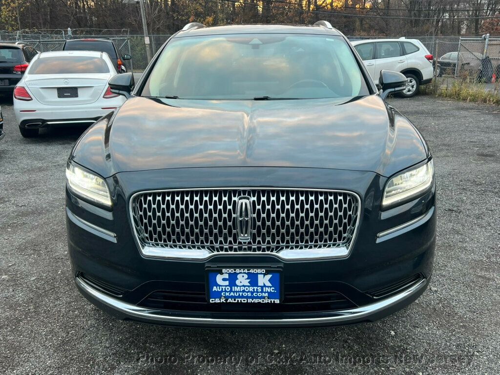 2022 Lincoln Nautilus Reserve photo 2