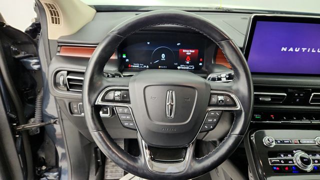 2022 Lincoln Nautilus Reserve AWD w/  20'' Premium Painted Bright Machined Alum Wheels - 22944364 - 13