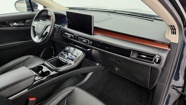 2022 Lincoln Nautilus Reserve AWD w/  20'' Premium Painted Bright Machined Alum Wheels - 22944364 - 24