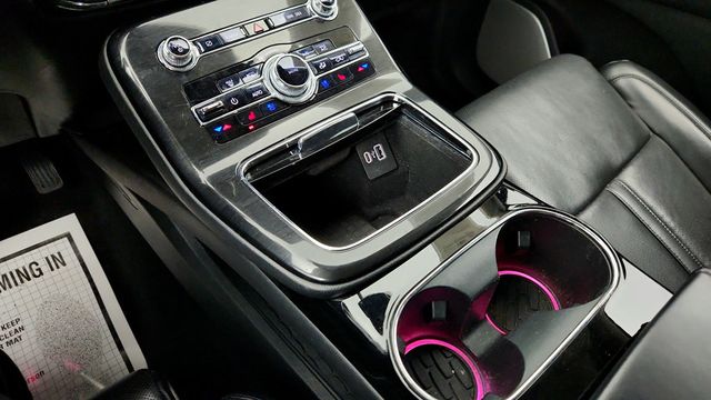 2022 Lincoln Nautilus Reserve AWD with 202A, Twin-Turbo Engine & Monochromatic Package - 22953508 - 16