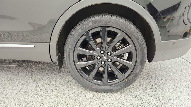 2022 Lincoln Nautilus Reserve AWD with 202A, Twin-Turbo Engine & Monochromatic Package - 22953508 - 8