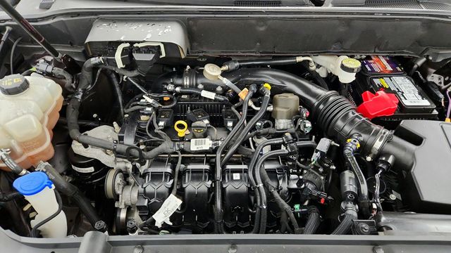 2022 Lincoln Nautilus Reserve AWD with Luxury Package - 22948196 - 28