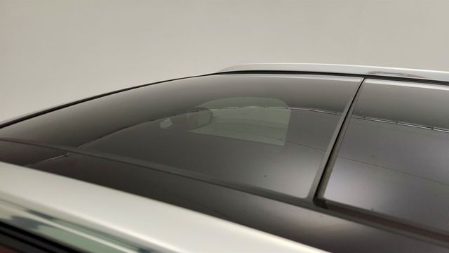 2022 Lincoln Nautilus Reserve AWD with Luxury Package & 20'' Wheels - 22969127 - 9