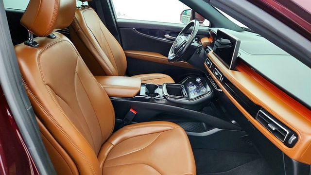 2022 Lincoln Nautilus Reserve AWD with Luxury Package & 20'' Wheels - 22969127 - 24