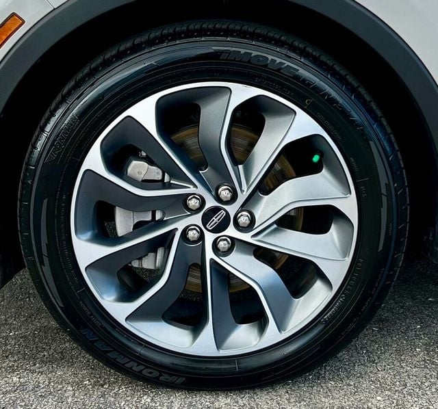 2022 Lincoln Nautilus Reserve FWD - 22920394 - 29