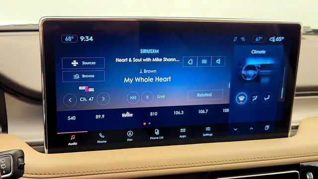 2022 Lincoln Nautilus Standard AWD w/ Premium Package - 23012276 - 17