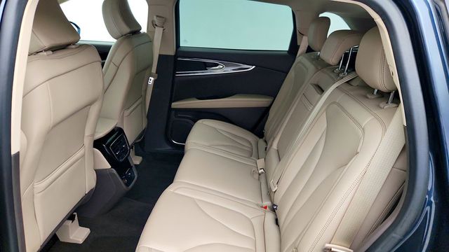 2022 Lincoln Nautilus Standard AWD w/ Premium Package - 23012276 - 20