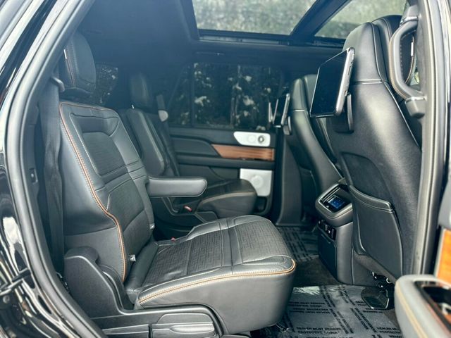 2022 Lincoln Navigator Black Label 4x4 - 22949619 - 30