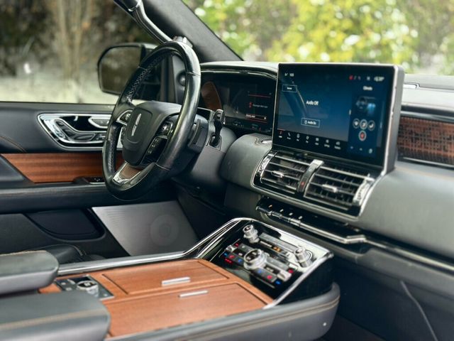 2022 Lincoln Navigator Black Label 4x4 - 22949619 - 36