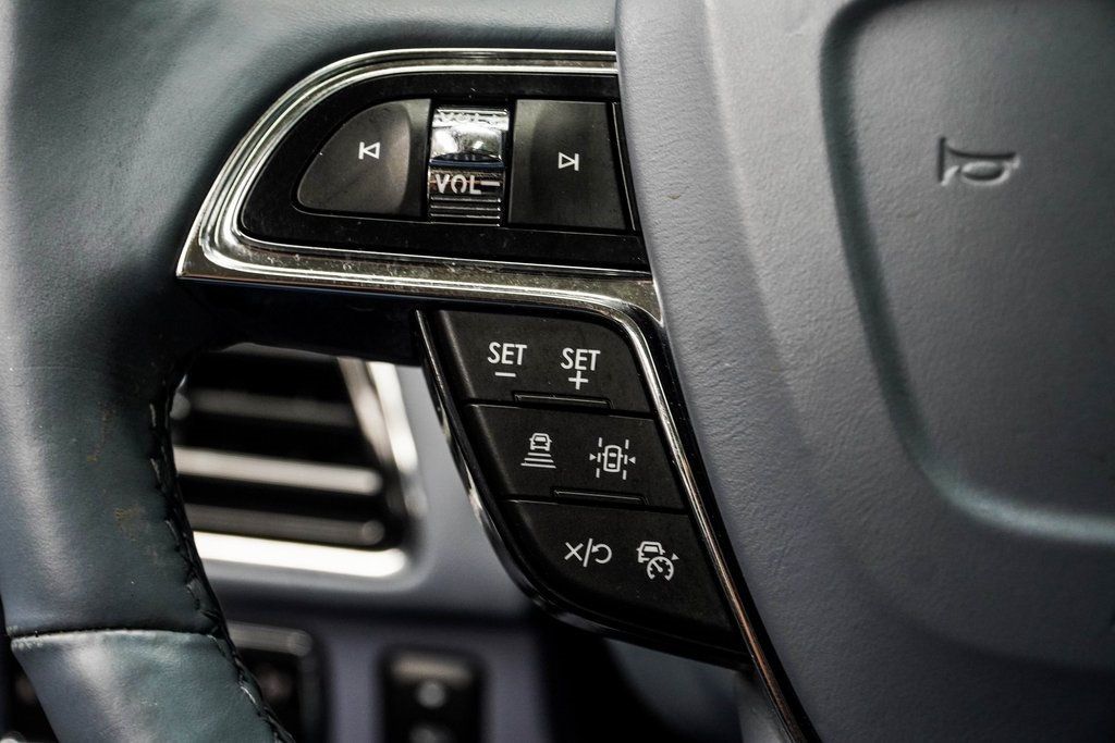 2022 Lincoln Navigator Black Label photo 27