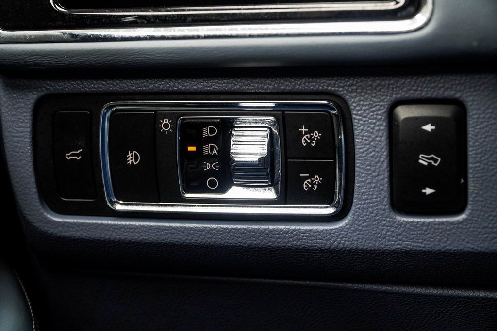 2022 Lincoln Navigator Black Label photo 28