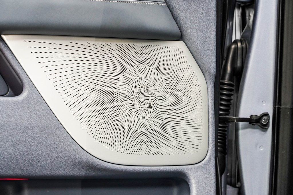 2022 Lincoln Navigator Black Label photo 32