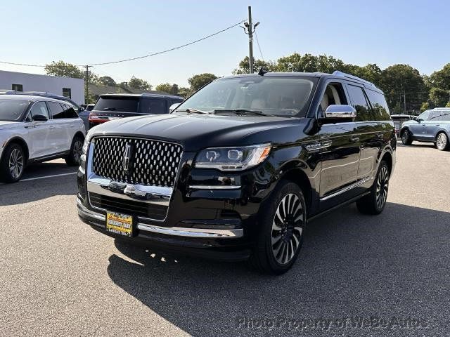 2022 Lincoln Navigator Black Label 4x4 - 22548595 - 1