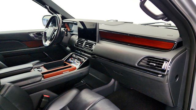 2022 Lincoln Navigator Reserve 4x2 - 23023012 - 24