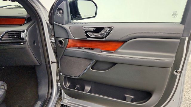 2022 Lincoln Navigator Reserve 4x2 - 23023012 - 25