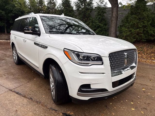 2022 Lincoln Navigator