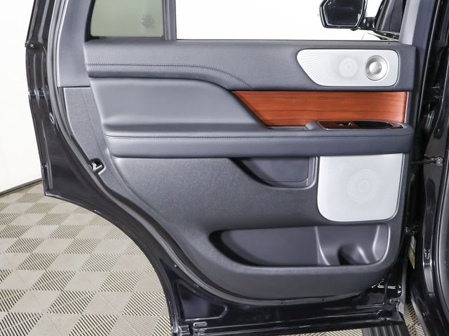 2022 Lincoln Navigator Reserve 4x4 - 22982424 - 30