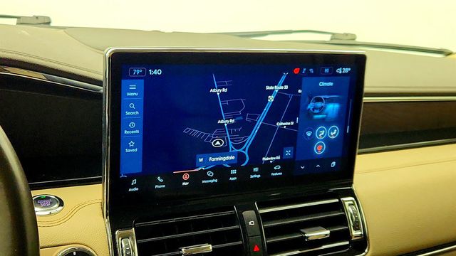 2022 Lincoln Navigator Reserve 4x4 w/ Equipment 201, ELSD & Heavy Duty Trailer Tow Pkg - 22959818 - 17