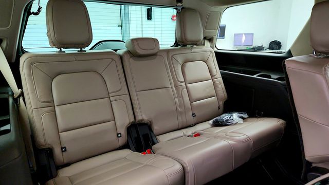 2022 Lincoln Navigator Reserve 4x4 w/ Equipment 201, ELSD & Heavy Duty Trailer Tow Pkg - 22959818 - 21