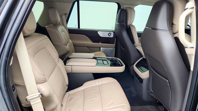 2022 Lincoln Navigator Reserve 4x4 w/ Equipment 201, ELSD & Heavy Duty Trailer Tow Pkg - 22959818 - 22