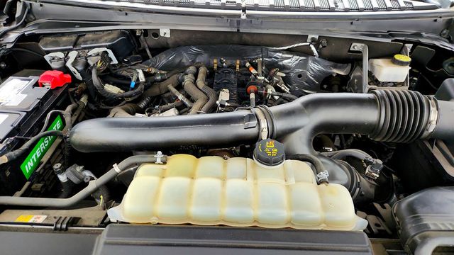 2022 Lincoln Navigator Reserve 4x4 w/ Equipment 201, ELSD & Heavy Duty Trailer Tow Pkg - 22968573 - 31