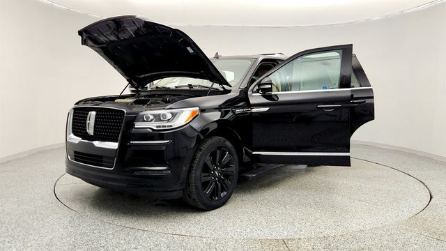 2022 Lincoln Navigator Reserve 4x4 w/ Equipment 201, ELSD & Heavy Duty Trailer Tow Pkg - 22968573 - 8