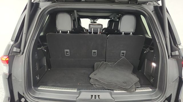 2022 Lincoln Navigator Reserve 4x4 with Equipment 201 and Monochromatic Package - 22955657 - 11