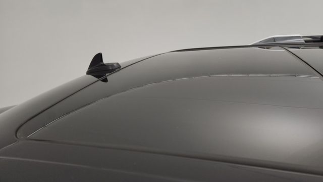 2022 Lincoln Navigator Reserve 4x4 with Equipment 201 and Monochromatic Package - 22955657 - 25