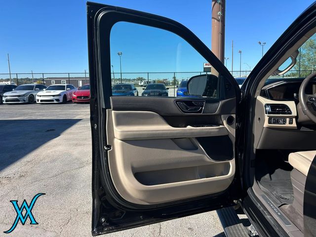 2022 Lincoln Navigator Standard Sport Utility 4D - 23097333 - 9