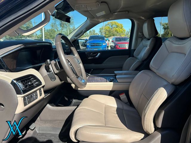 2022 Lincoln Navigator Standard Sport Utility 4D - 23097333 - 10
