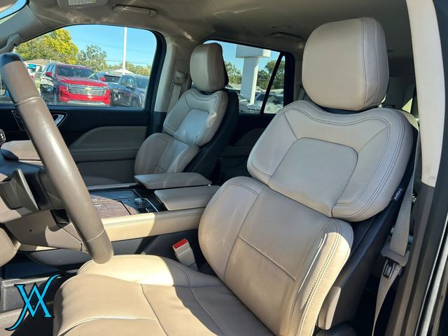 2022 Lincoln Navigator Standard Sport Utility 4D - 23097333 - 12