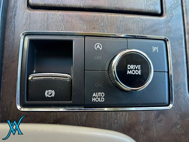 2022 Lincoln Navigator Standard Sport Utility 4D - 23097333 - 34