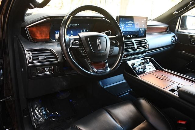 2022 Lincoln Navigator L  - 22874429 - 19