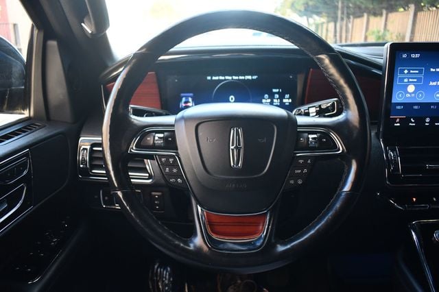 2022 Lincoln Navigator L  - 22874429 - 21