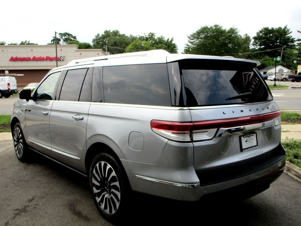 2022 Lincoln Navigator Black Label photo 9