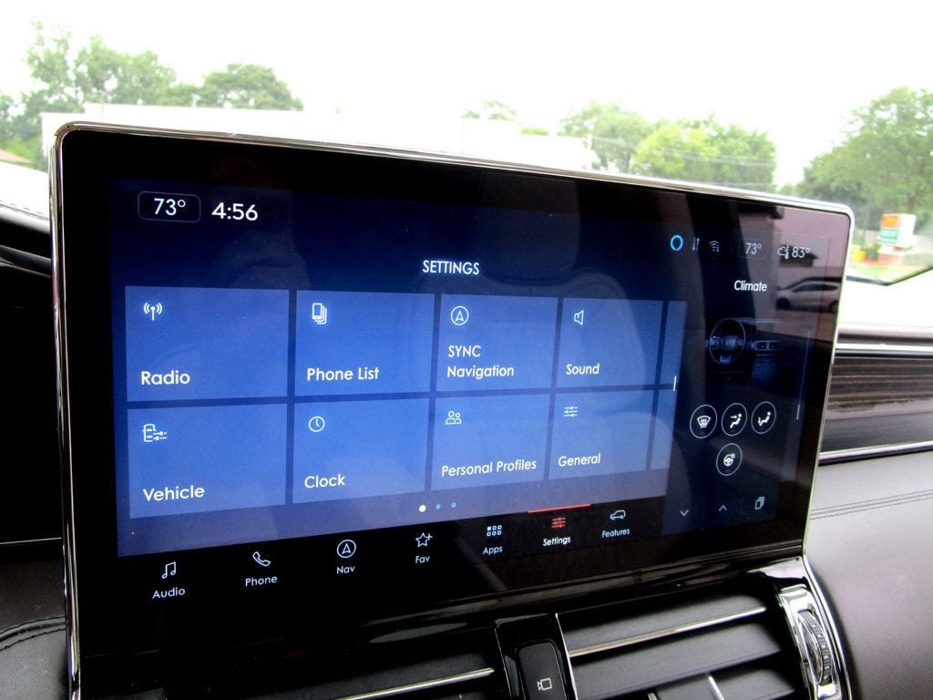 2022 Lincoln Navigator Black Label photo 26