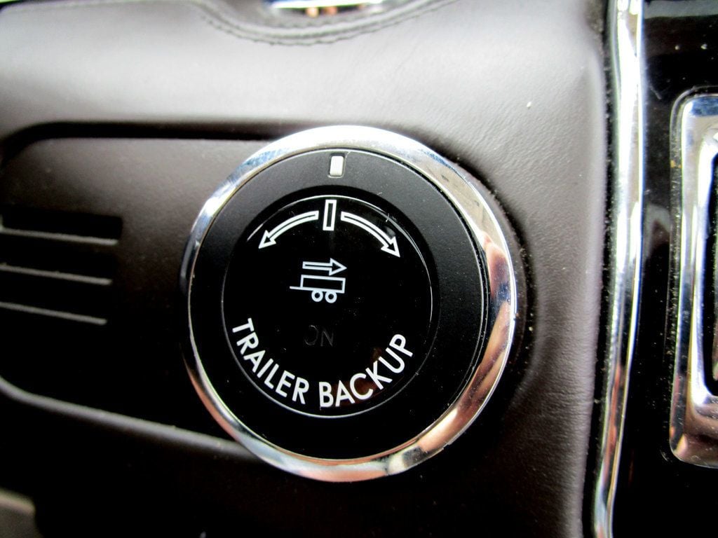 2022 Lincoln Navigator Black Label photo 40