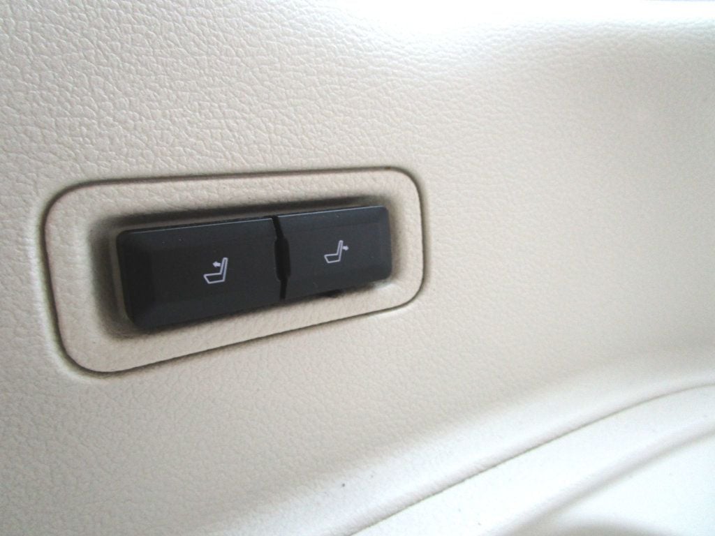 2022 Lincoln Navigator Black Label photo 41