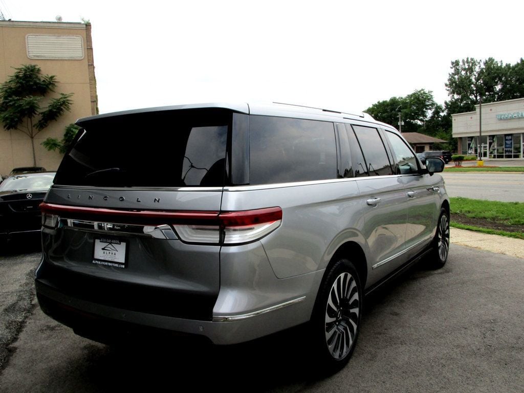 2022 Lincoln Navigator Black Label photo 7