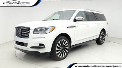2022 Lincoln Navigator L
