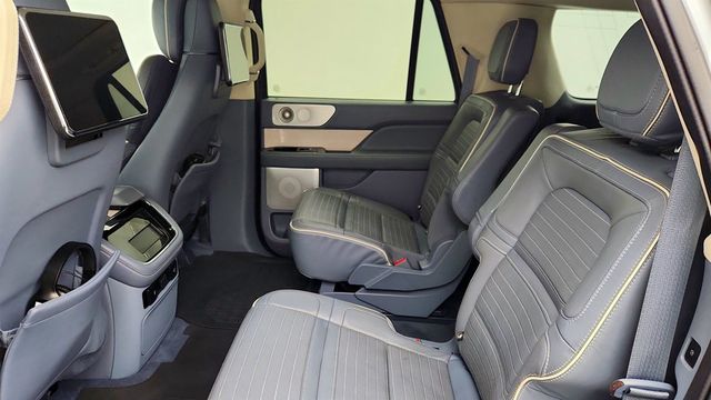 2022 Lincoln Navigator L Black Label 4x4 - 22974961 - 19