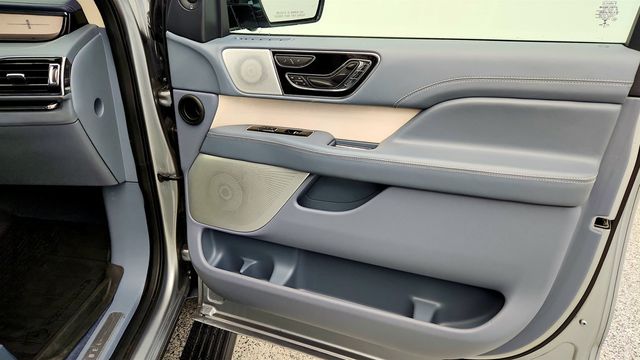 2022 Lincoln Navigator L Black Label 4x4 - 22974961 - 26