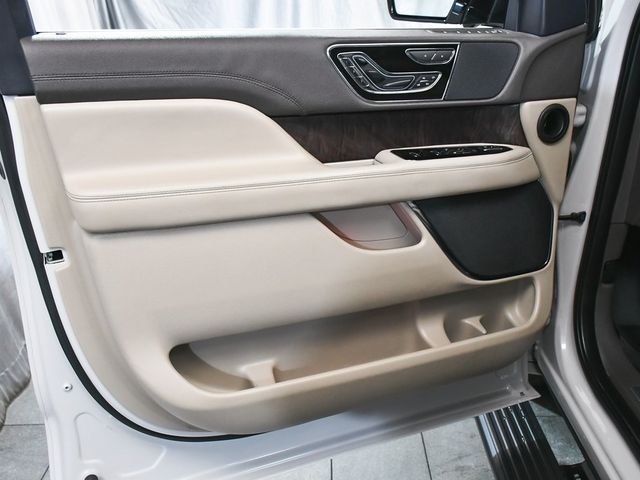 2022 Lincoln Navigator L L Reserve - 22947530 - 9