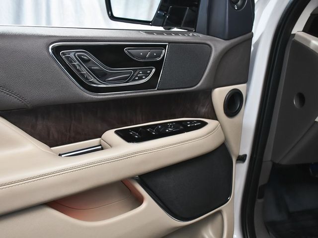 2022 Lincoln Navigator L L Reserve - 22947530 - 10