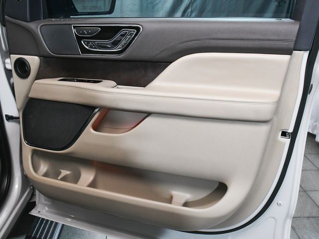 2022 Lincoln Navigator L L Reserve - 22947530 - 17
