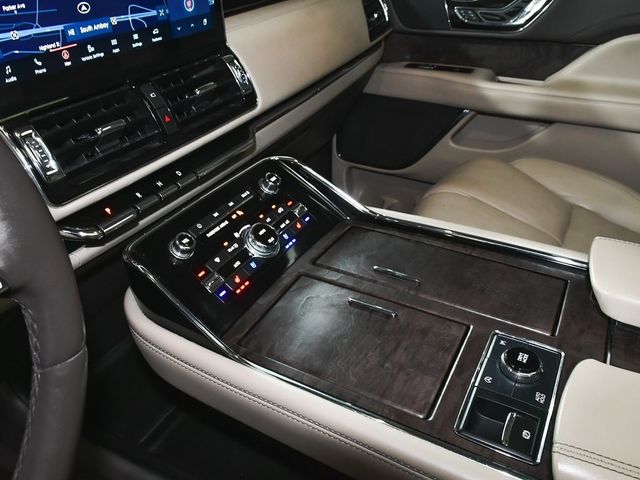 2022 Lincoln Navigator L L Reserve - 22947530 - 45