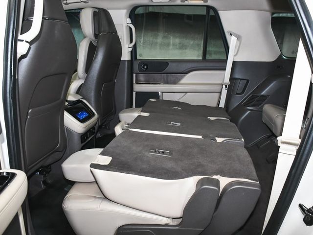 2022 Lincoln Navigator L L Reserve - 22947530 - 57